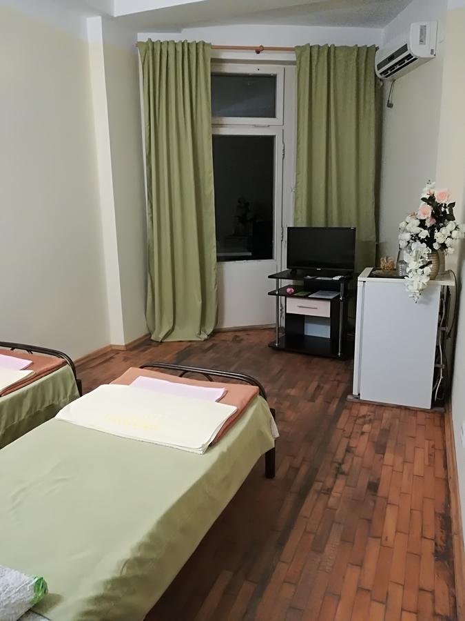 Гостиница Ива Gagra Buitenkant foto